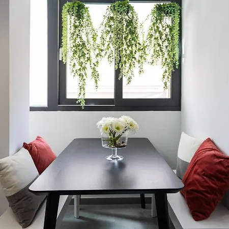New Stunning Design Flat Con Cochera *